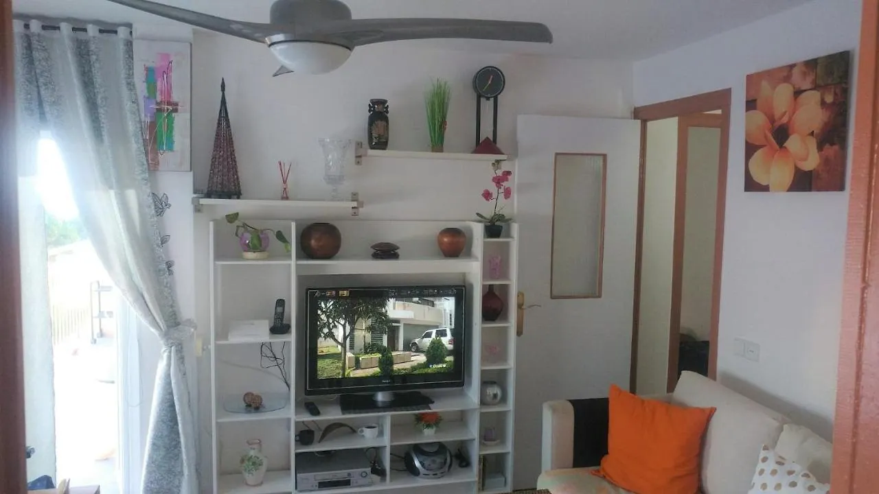 Bravaholidays-111-Kristel 4 Blanes Apartamento